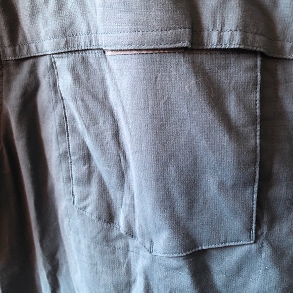 Coleman Vented Camp Fishing Shirt Short Sleeve - Picture 8 of 9